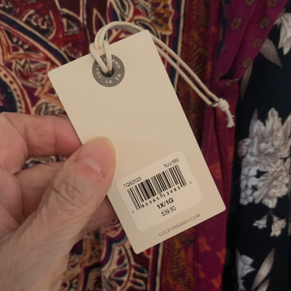 Lucky Brand Persian Tee -Burgandy- NWT - Picture 2 of 8